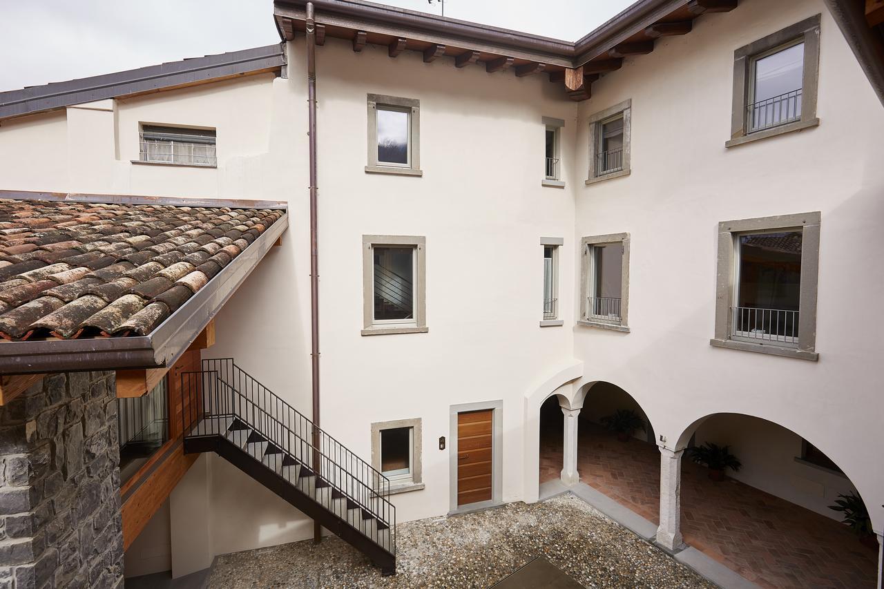 Palazzo Eleonora Bed & Breakfast Monasterolo del Castello Eksteriør bilde