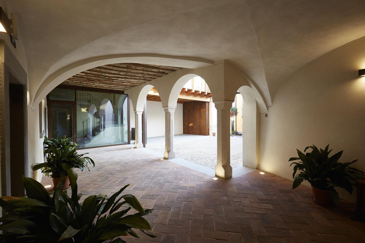 Palazzo Eleonora Bed & Breakfast Monasterolo del Castello Eksteriør bilde
