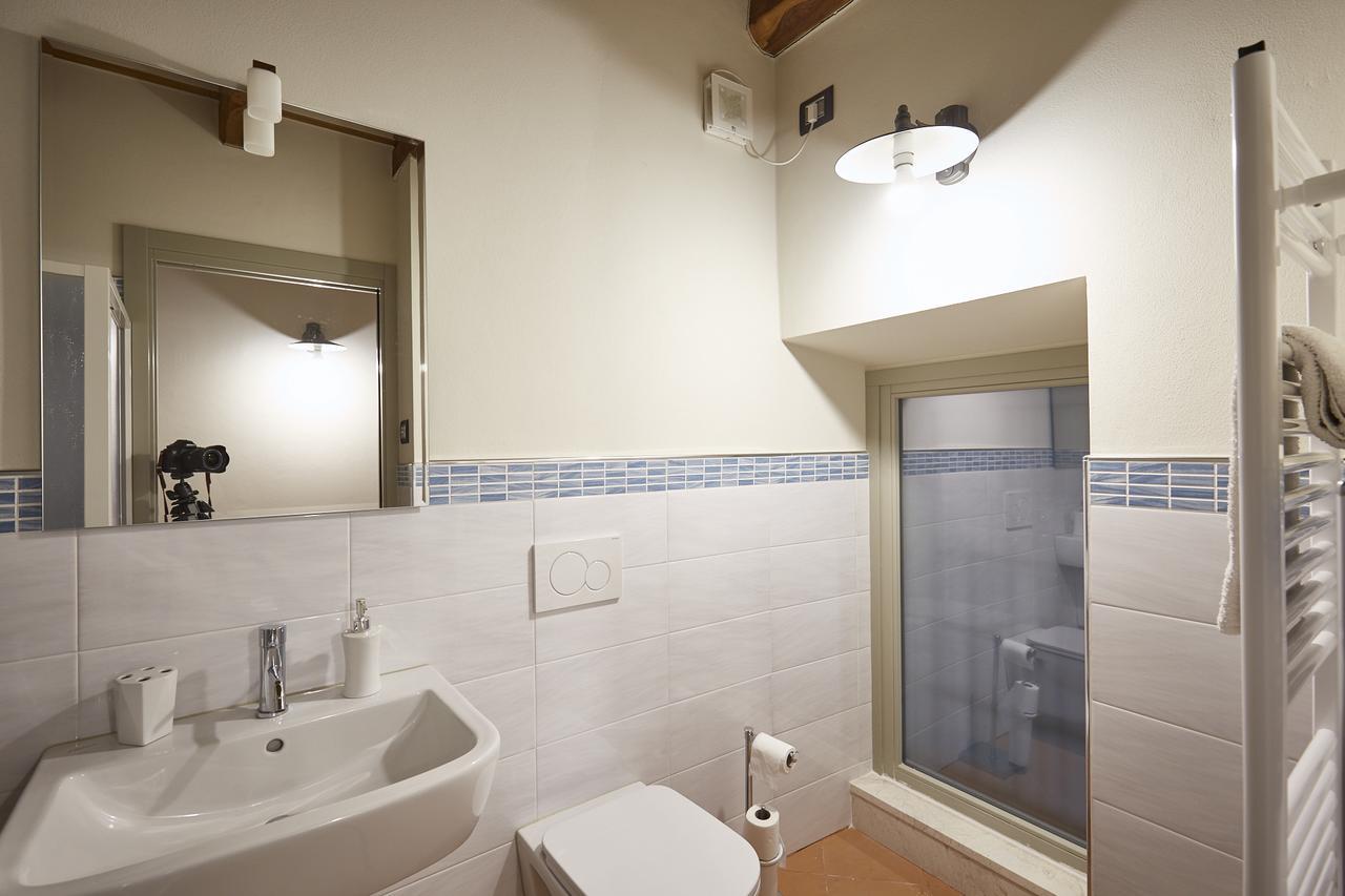 Palazzo Eleonora Bed & Breakfast Monasterolo del Castello Eksteriør bilde